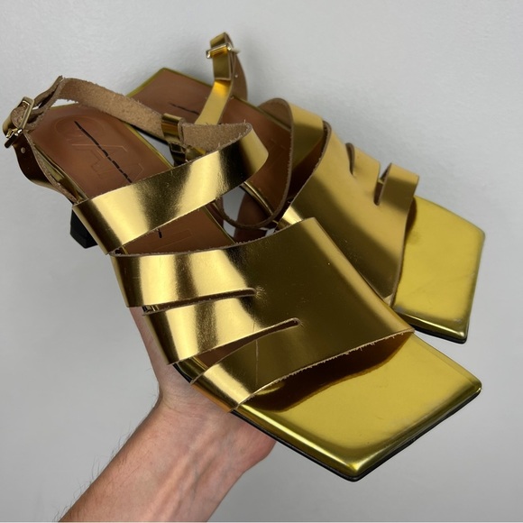 Ganni 2022 Square Toe Gold Strappy Kitten Heel Sandals - Picture 3 of 9